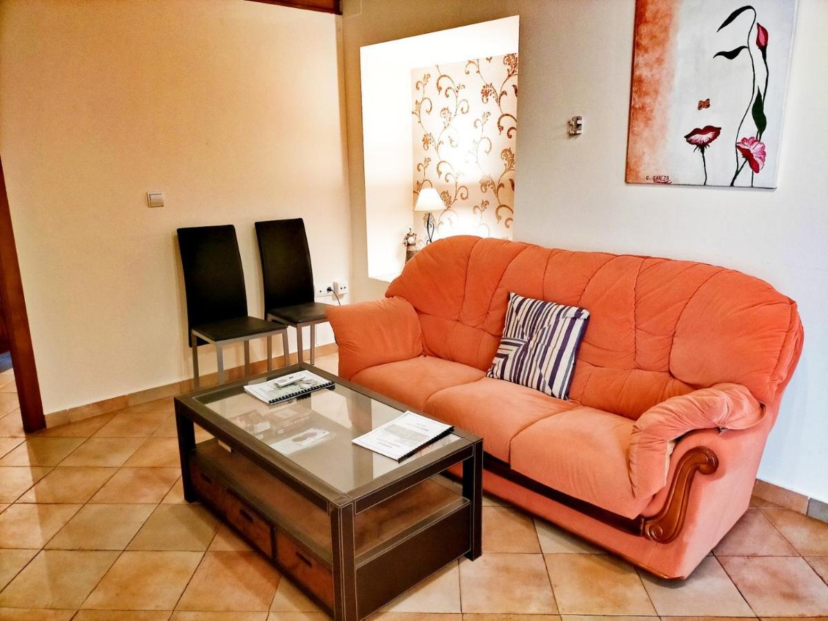 Abadia Bed & Breakfast 2*