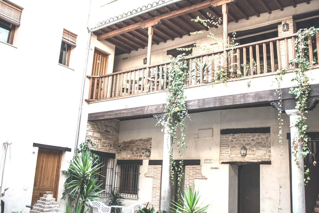 Couette-café Abadia 2*